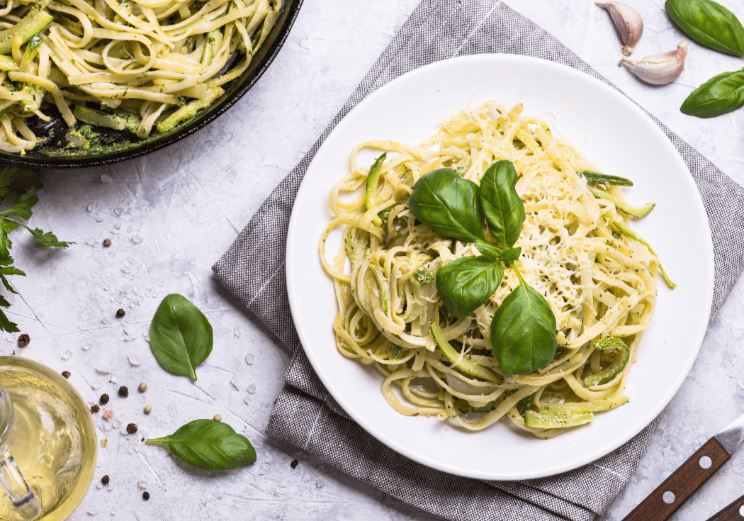 Gezonde romige pastasaus met courgette